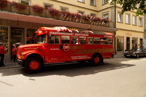 Oldtimer-2.jpg Oldtimer-2.jpg