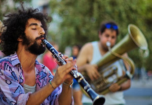 2015_08_09_SD9_Pancolar80mm_Mauerpark_Musiker_aus_Palaestina_0052_VarA_DT01_1307x900pix.jpg 2015_08_09_SD9_Pancolar80mm_Mauerpark_Musiker_aus_Palaestina_0052_VarA_DT01_1307x900pix.jpg