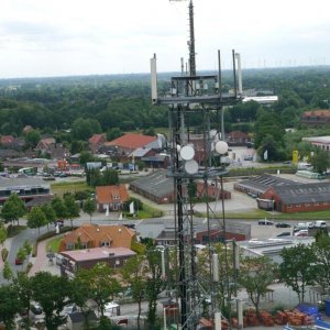 Mobilfunkmast aus 60m Höhe fotografiert
